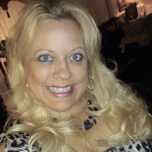 Meet your Posher, Pink